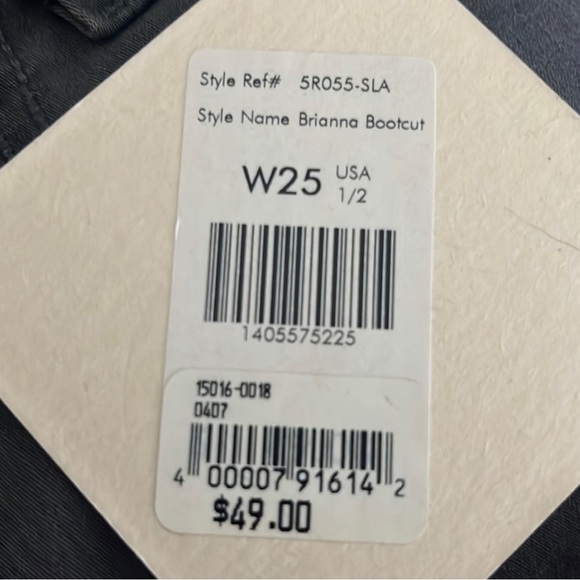 NWT. BOGO 2 Pairs of Rose Royce Premium Ariana & Brianna Boot Cut Jeans. W25.5 - Picture 16 of 16